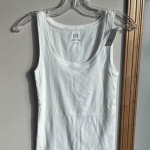 New with tags, Gap modern tank